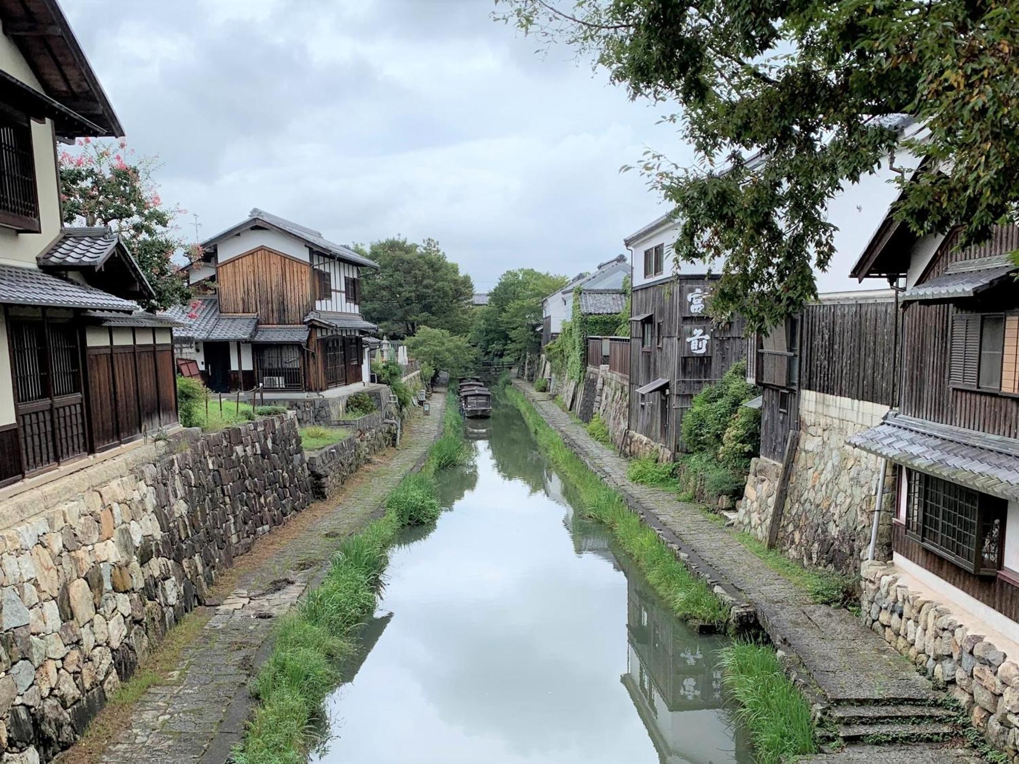 Vessel Inn Shigamoriyama Station Eksteriør bilde